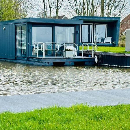 Uniek Overnachten In Een Tiny House Op De Appelhof Wommels Exterior photo